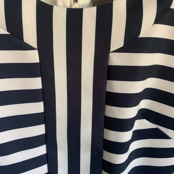 Taylor‎ striped mini. New- never worn - Picture 4 of 4